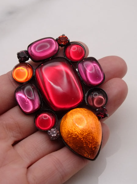 Vintage Philippe Ferrandis glass cabochon brooch | on slowness