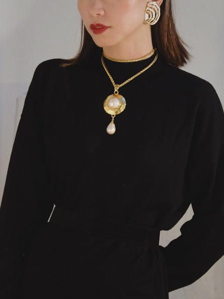 Vintage YSL Yves Saint Laurent faux pearls drop necklace | on slowness