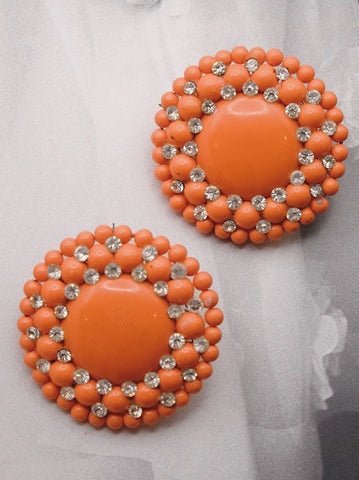 Vintage Faux Coral tone large clip on earrings | on slowness