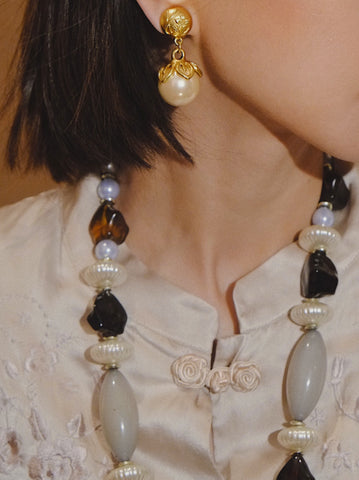 Vintage Kenzo faux pearls earrings | on slowness