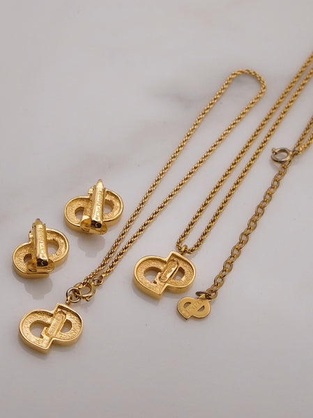 Pre-owned Vintage Christian Dior CD necklace, bracelet and clip on earrings | on slowness