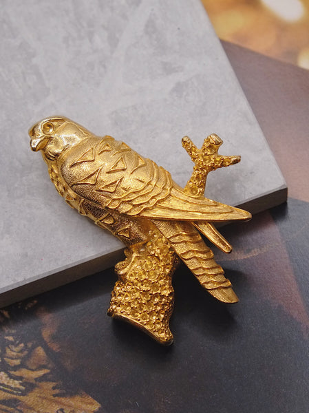 Mauritius Kestrel golden brooch (vintage)