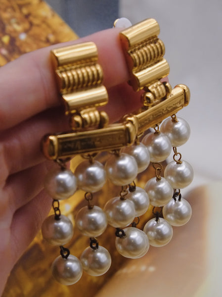 Pre-owned YSL Yves Saint Laurent faux pearls dangle statement earrings | on slowness