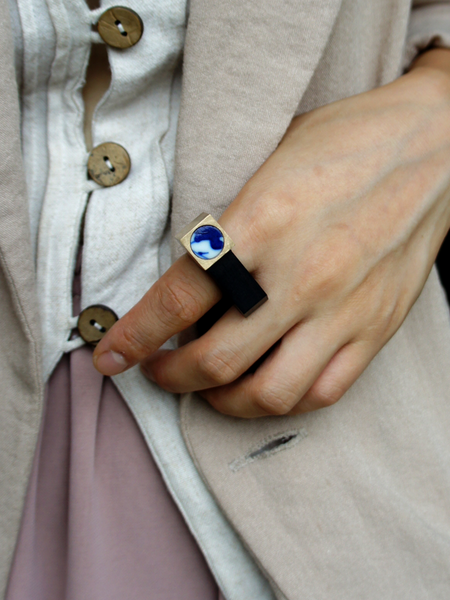 Yichuan Jewellery bronze and antique blue and white porcelain moon and mountain ring | On Slowness Fashion